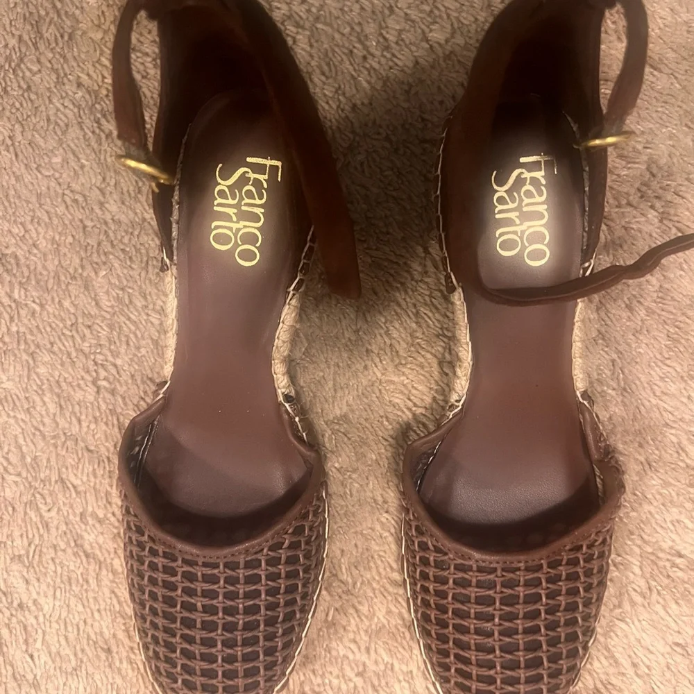 Franco Sarto Idalia Espadrille Wedge Sandals Dark Brown Size 7.5 NWOT